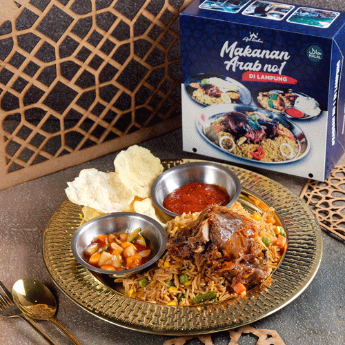 Nasi Bukhori kambing bakar